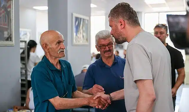 Başkan Zeyrek anısına Buca Kent Lokantalarında yemekler ücretsiz dağıtıld