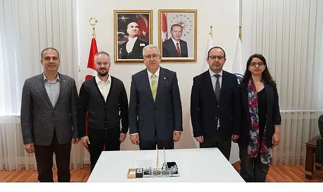 Bu proje ile kırmızı yanaklı su kaplumbağasının biyolojik özellikleri incelenecek