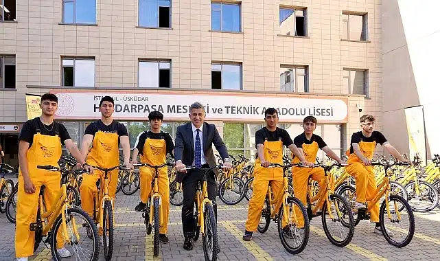 ETi Sarı Bisiklet Verdiği Sözü Tuttu: Meslek Lisesi Öğrencileri 200 Bisikleti Sıfırdan Üretti