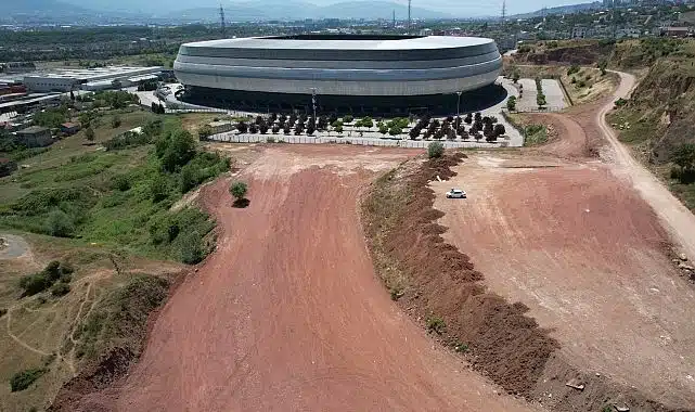 Kocaeli Stadı da Süper Lig’e hazırlanıyor