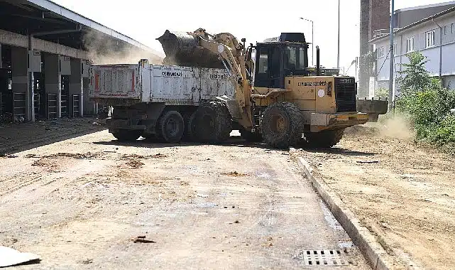 Kurban pazarları temizlenerek dezenfekte edildi