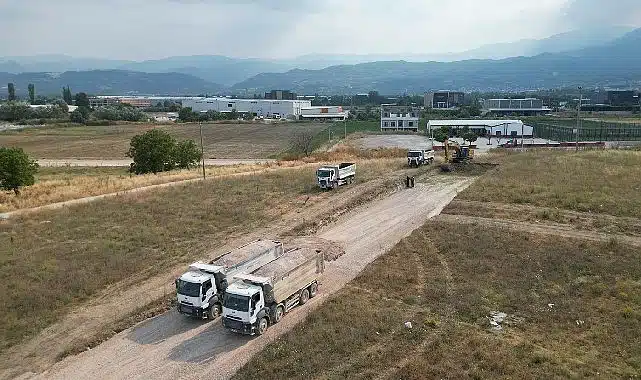 Akhisar Mahallesi’nde Yeni Yapılaşma Ve Ulaşımın Önü Açılıyor