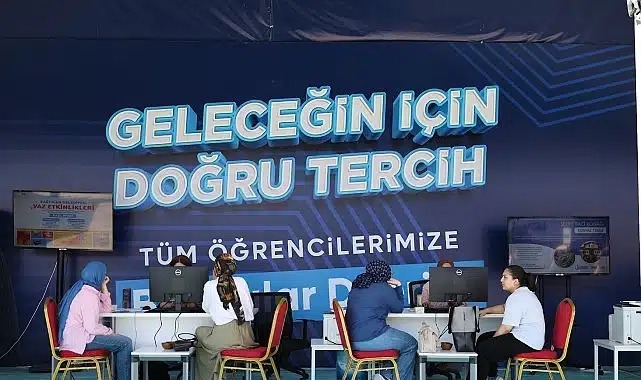 Bağcılar’da üniversite adaylarına ücretsiz tercih danışmanlığı