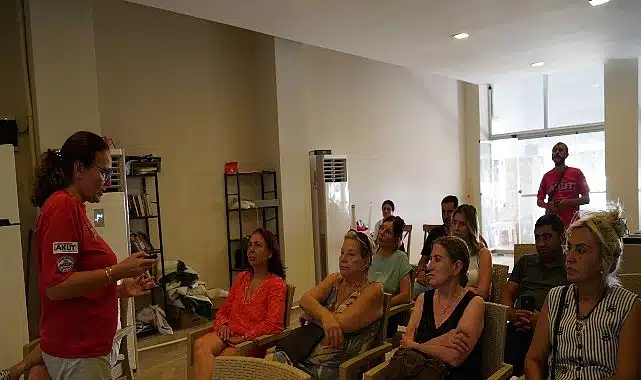 Çeşme Belediyesi ve AKUT’tan Temel Afet Bilinci Eğitimi