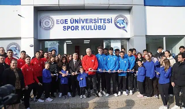 Ege Üniversitesi, Sualtı Ragbisi Türkiye Şampiyonası’nda dörtte dört yaptı