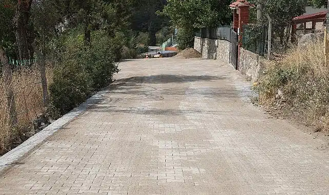 Geyve’de Parke Taşı Çalışmaları Tüm Hızıyla Devam Ediyor