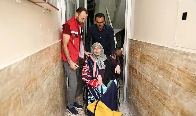 Sevgi Teyze İçin Belediye Ekipleri Seferber Oldu…