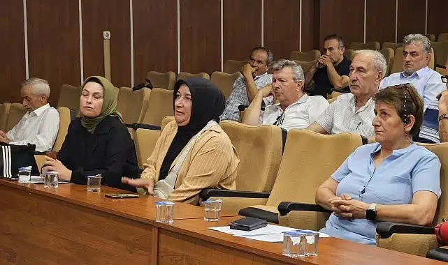 Başkan Sezer Muhtarların Taleplerini Dinledi