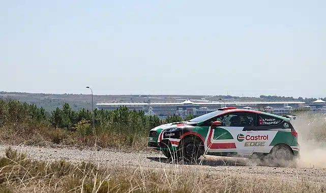 Castrol, Performansın Sınırlarını TOSFED İstanbul Park’ta Toprak Razgatlıoğlu ve Ali Türkkan ile Gözler Önüne Serdi