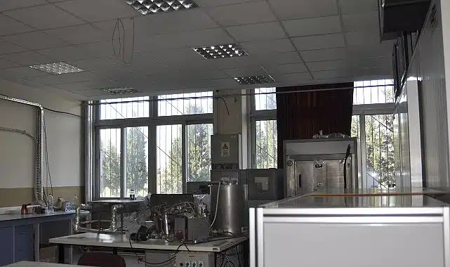 EÜ Mühendislik Fakültesi Makine Mühendisliği Bölümü nitelikli mühendisleri sektöre kazandırıyor