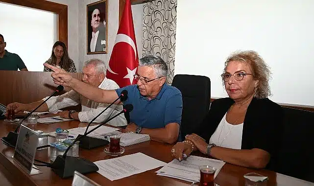 Kemer Belediyesi Ağustos ayı meclisi yapıldı