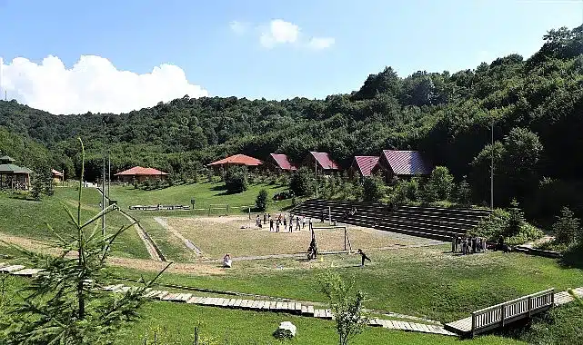 Liseli öğrenciler Aytepe’de kamp ruhunu yaşayacak