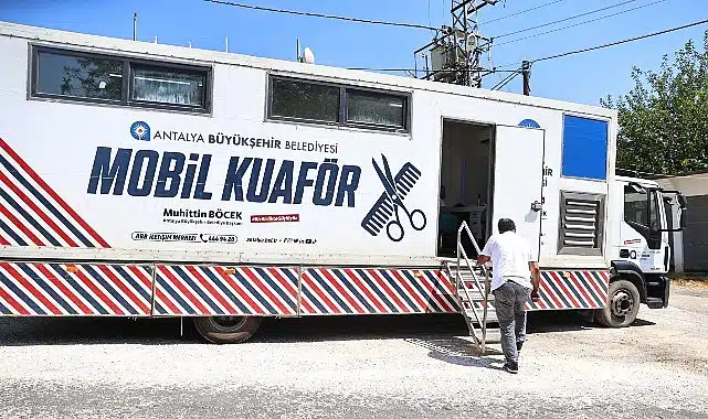 Mobil kuaför tırı Antalya’nın yaylalarında