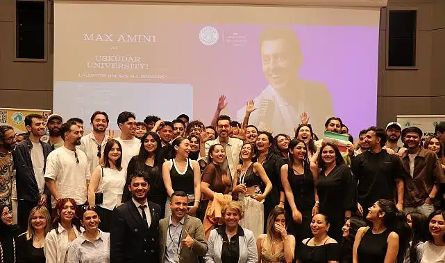 Ünlü komedyen Max Amini, Ebru için fırçayı eline aldı!