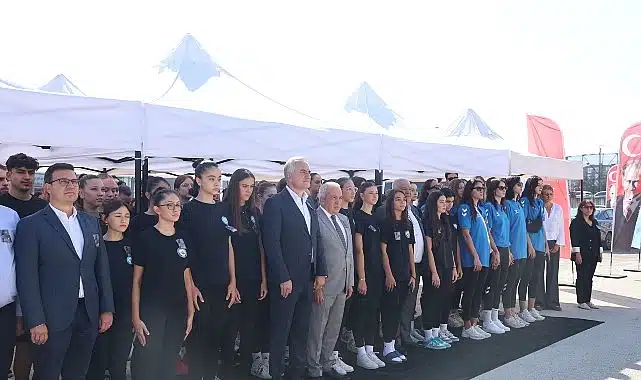 Voleybolcu Lopez vefatının 1. yıl dönümünde anıldı