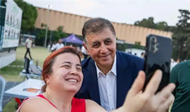 Başkan Tugay’dan çocuklara özel ilgi