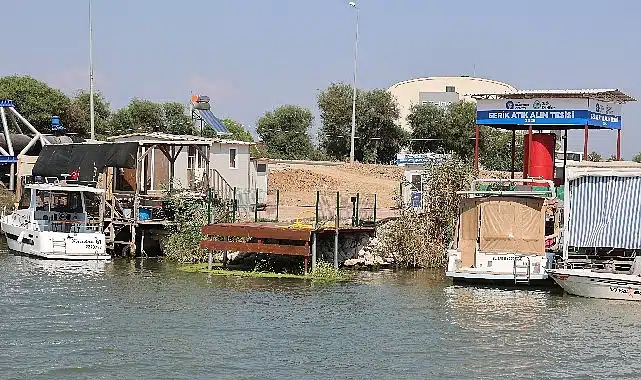 Büyükşehir’in 8. Gemi Atık Alım Tesisi Serik’te hizmete girdi