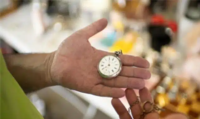 Büyükşehir’in “İkinci El Pazarı” yüzleri güldürdü