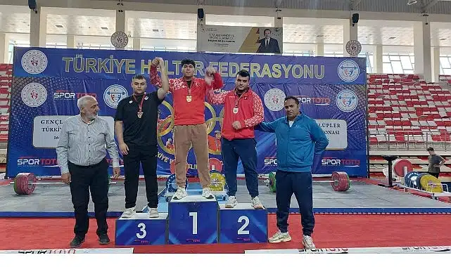 Kahramankazan Belediyespor Halter Takımı, Türkiye Şampiyonası’nda 4. oldu