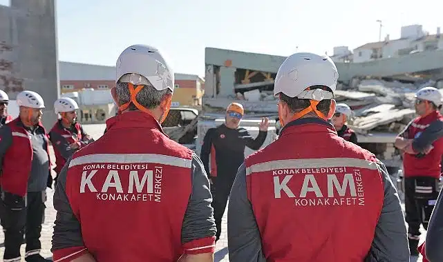 ​Konak’ın hayat kurtaracak timi sahaya indi