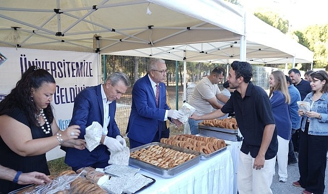 Rektör Prof. Dr. Budak’tan öğrencilere “boyozlu” karşılama