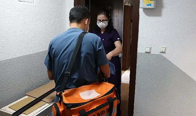 9 Ayda 1760 kişiye Evde Sağlık Hizmeti