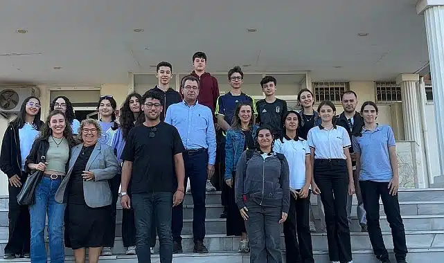 Ayvalık Endüstriyel Peyzajı Dünya Mirası yolculuğuna gençlerimizden anlamlı destek