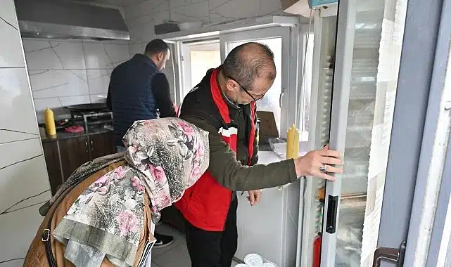 Büyükşehir’den Okul Önlerinde Seyyar Satıcı Denetimi