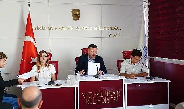 Karakayalar “Mahalle”statüsüne kavuştu, adı “Necat Hepkon” oldu