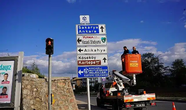 Kocaeli Stadı’nın yeni isim tabelaları monte edildi