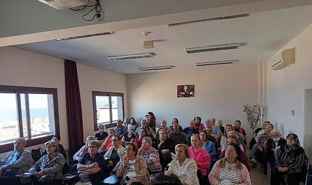 Konak’ın İleri Yaş Merkezi’nde seminerler devam ediyor