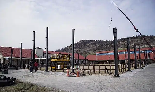 Aliağa’da Atla Terapi ve Binicilik Hizmetleri Dört Mevsim Devam Edecek