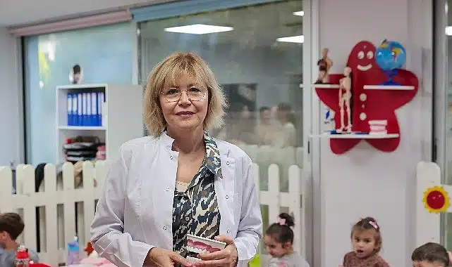 Buca Belediyesi’nden ilçenin miniklerine diş sağlığı eğitimi