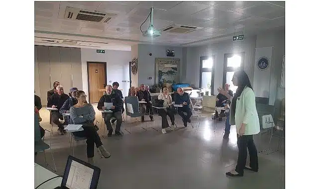 İzmir Büyükşehir Belediyesi’nden Efes Selçuklu Üreticilere Toprak Analizi Desteği