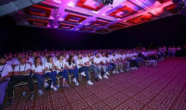 Pusula Holding Antalya’da Gerçekleştirilen Lansman Toplantısıyla Tanıtıldı