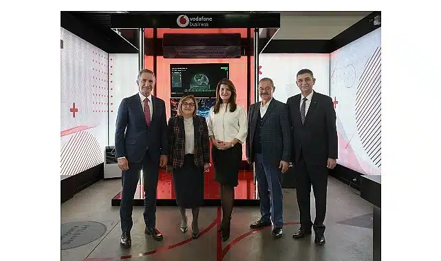 Vodafone, Gaziantep’teki yeni teknoloji merkezi ile Anadolu sanayisini geleceğe hazırlayacak