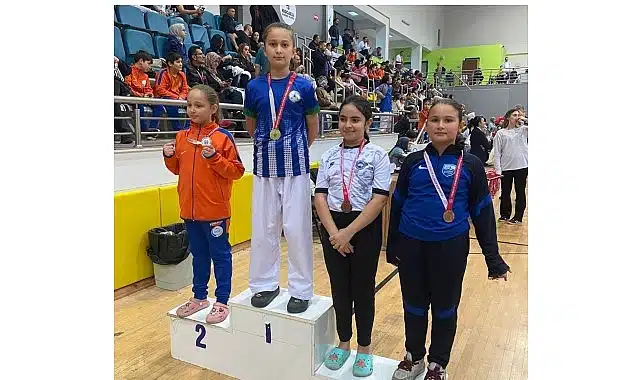 Kartepe Belediyespor, Karate Gelişim Ligi’nde Parladı