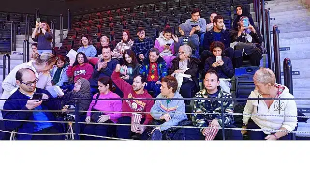 Maltepe’nin engelleri aşan çocukları basketbol maçında