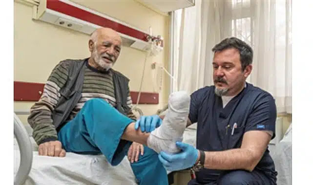 Ampütasyondan son anda kurtuldu