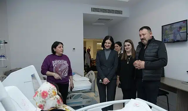 Hastanede Yeni Yıl Ziyareti