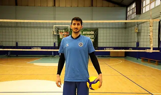Kağıtspor, voleybolda “Efeler Ligi” diyor