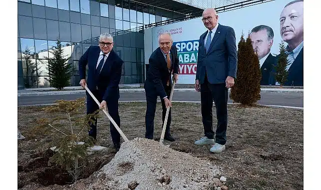 2026 UEC Avrupa Pist Bisikleti Şampiyonası Kapsamında Konya’da Anlamlı Ağaç Dikimi