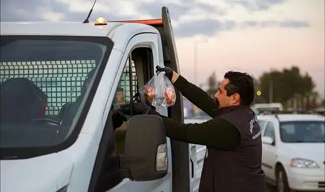 Balçova’da İftar Saatinde Sıcak Dokunuş