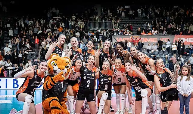 Eczacıbaşı Dynavit, Beşiktaş karşılaşmasından galibiyetle ayrıldı