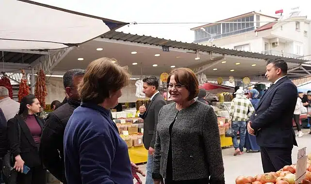 Başkan Hatice Gençay’dan, Pazar Esnafına Bayram Öncesi Ziyaret