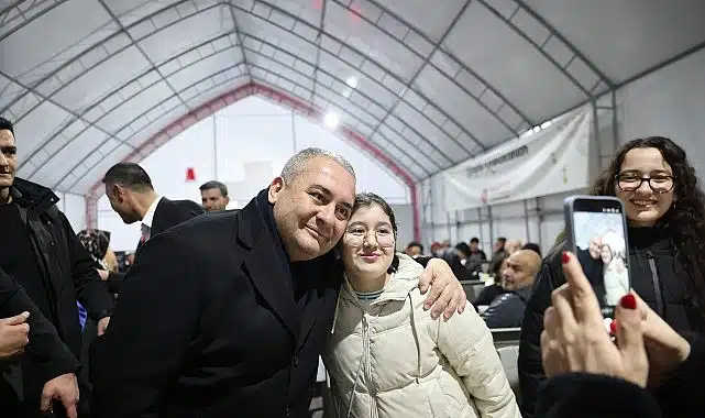 Başkan Mesut Özarslan İftar Çadırında Vatandaşlarla Oruç Açtı
