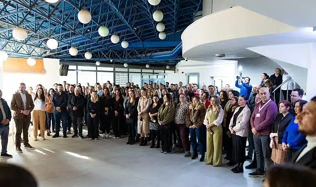 Bayram Öncesi Balçova’da Dayanışma Tablosu: Başkan Yiğit Emekçilerle Buluştu