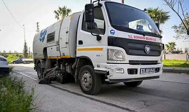 Bornova’da mahalle mahalle temizlik seferberliği