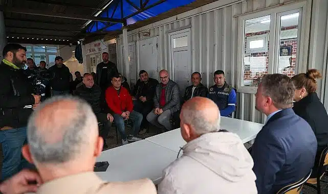 Buca’da sıcak bayramlaşma