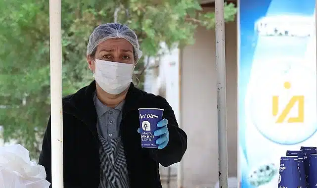 Büyükşehir üniversite öğrencilerinin yanında